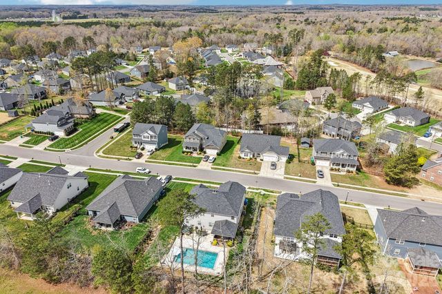 11832 Glenwood Drive, Locust, NC 28097