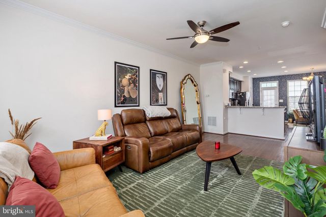 836 S MACON ST, Baltimore, MD 21224