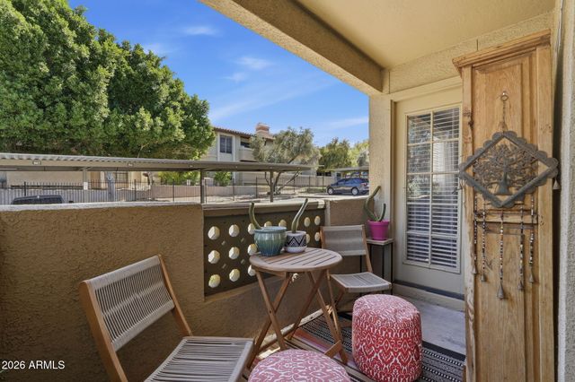 1880 E MORTEN Avenue 120, Phoenix, AZ 85020