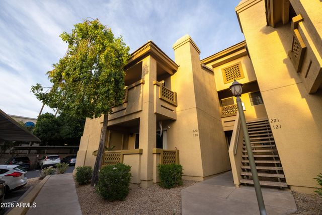 1880 E MORTEN Avenue 120, Phoenix, AZ 85020
