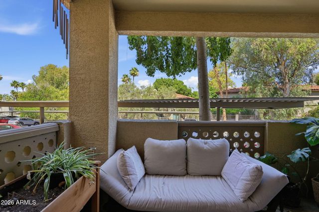 1880 E MORTEN Avenue 120, Phoenix, AZ 85020