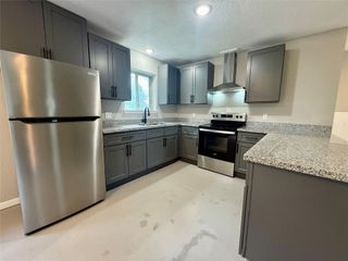 307 Second Street, Van Vleck, TX 77482