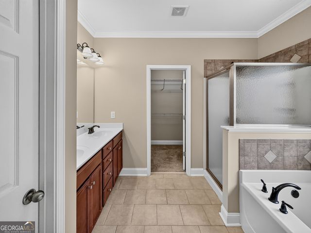 62 Village Park Drive, Newnan, GA 30265