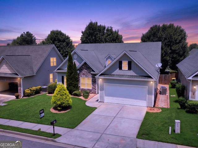 62 Village Park Drive, Newnan, GA 30265