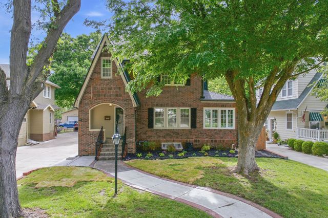 426 S Belmont St, Wichita, KS 67218