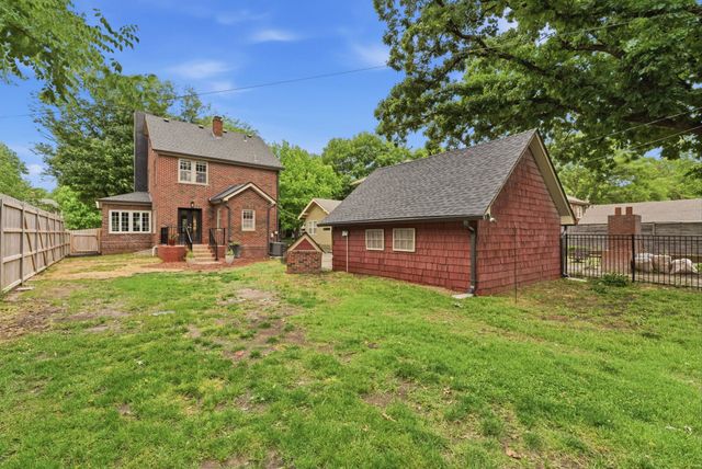 426 S Belmont St, Wichita, KS 67218