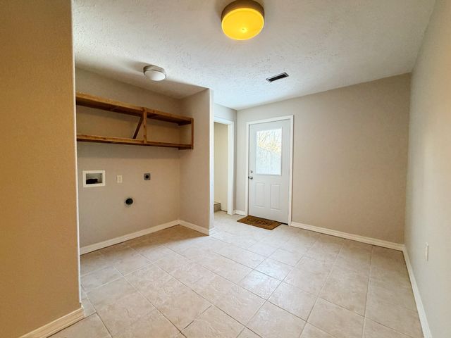 3095 State Highway O, Highlandville, MO 65669