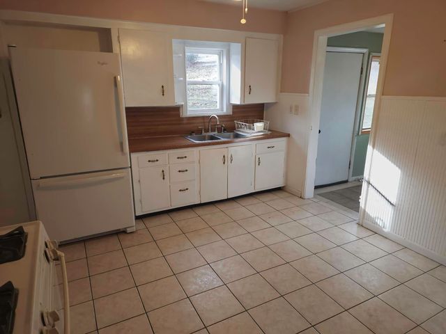 3095 State Highway O, Highlandville, MO 65669