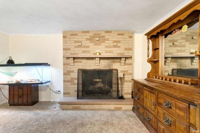 2824 Grape Road, Mishawaka, IN 46545