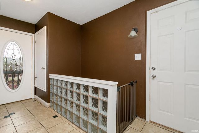 2824 Grape Road, Mishawaka, IN 46545