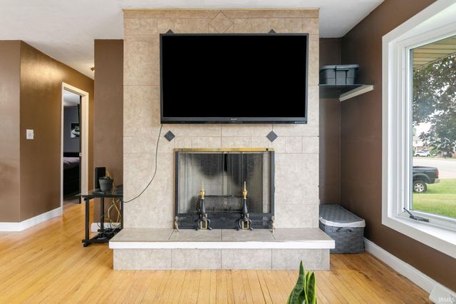 2824 Grape Road, Mishawaka, IN 46545