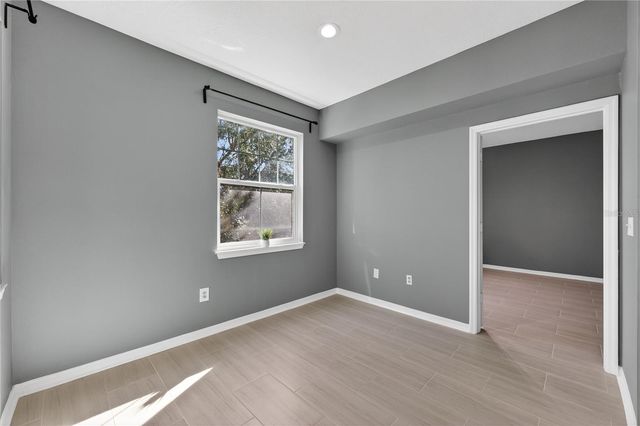 2010 E PALM AVENUE 14304, Tampa, FL 33605