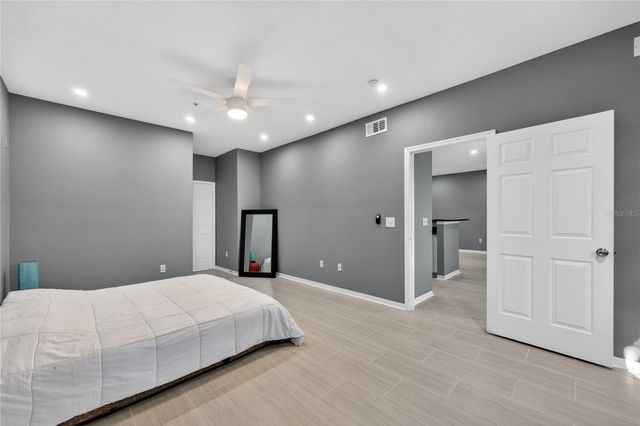 2010 E PALM AVENUE 14304, Tampa, FL 33605