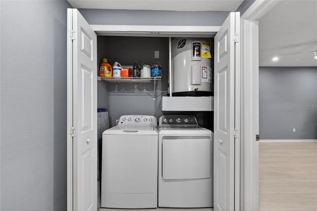 2010 E PALM AVENUE 14304, Tampa, FL 33605