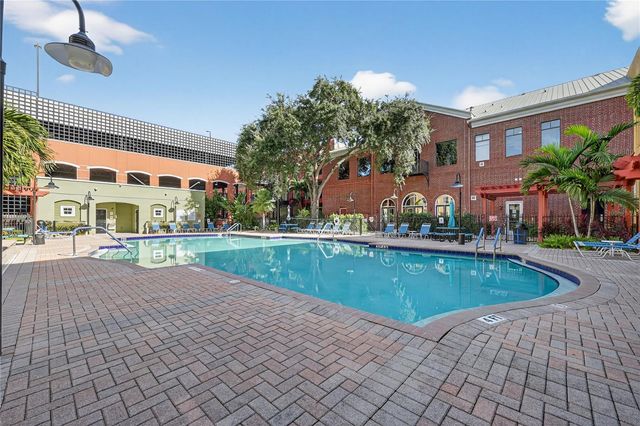 2010 E PALM AVENUE 14304, Tampa, FL 33605