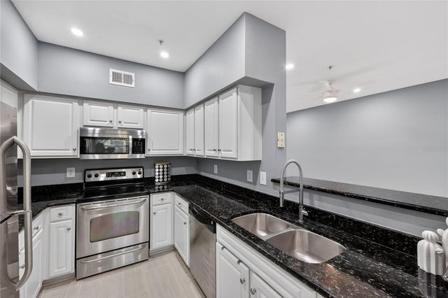 2010 E PALM AVENUE 14304, Tampa, FL 33605