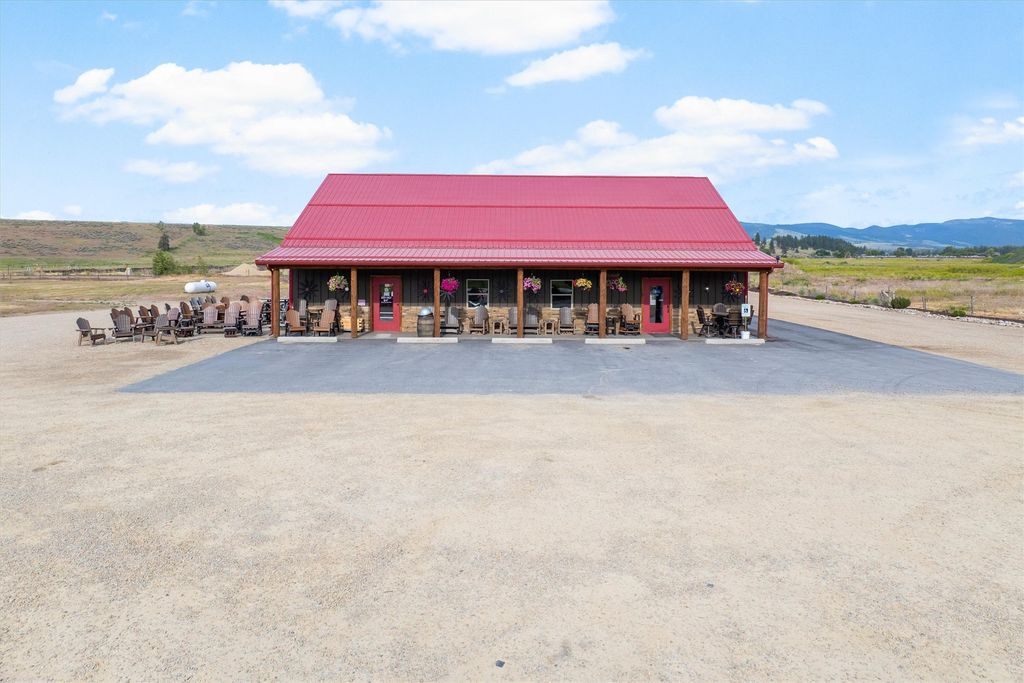 4362 Eastside Highway, Stevensville, MT 59870