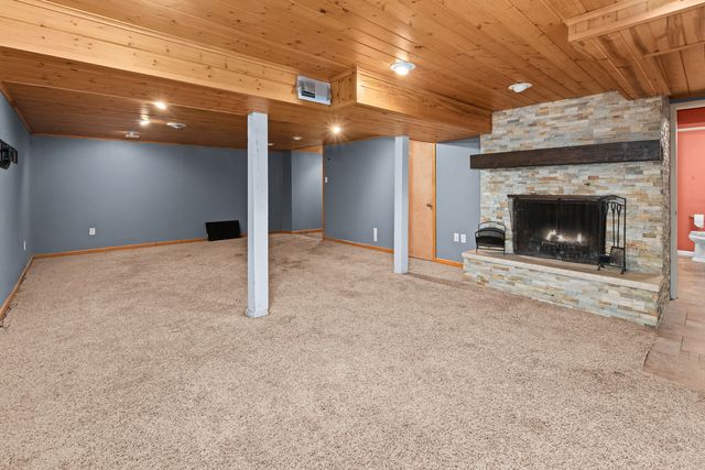 1929 5th Street, East Moline, IL 61244