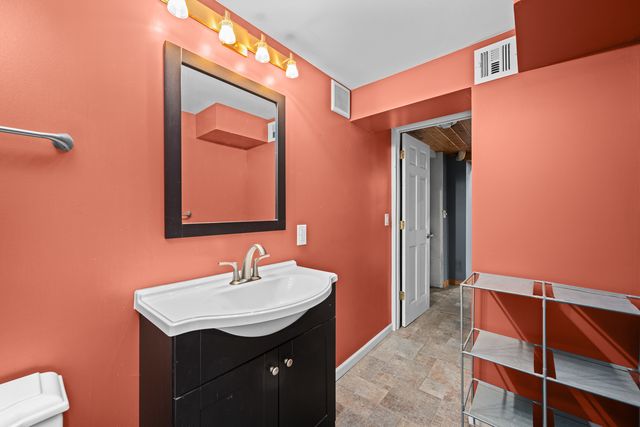 1929 5th Street, East Moline, IL 61244