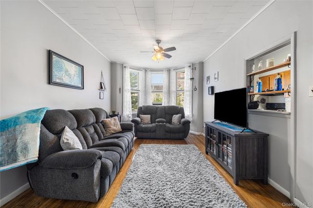 60-77 69th Avenue, Ridgewood, NY 11385
