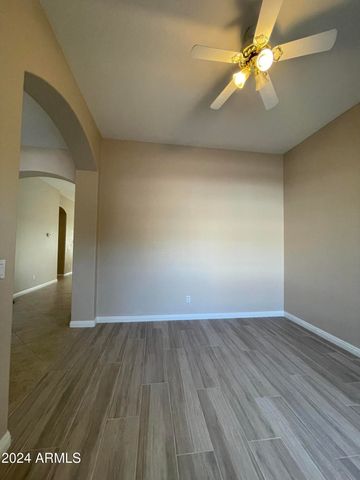 1967 E GLACIER Place, Chandler, AZ 85249