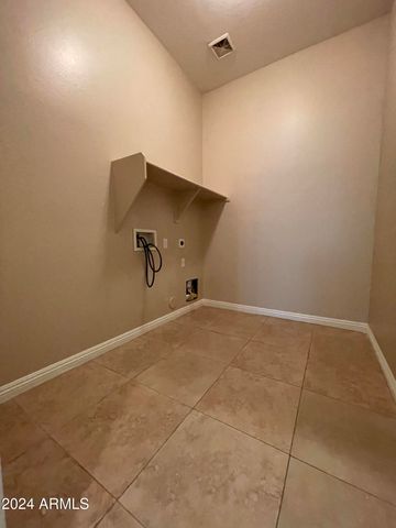 1967 E GLACIER Place, Chandler, AZ 85249