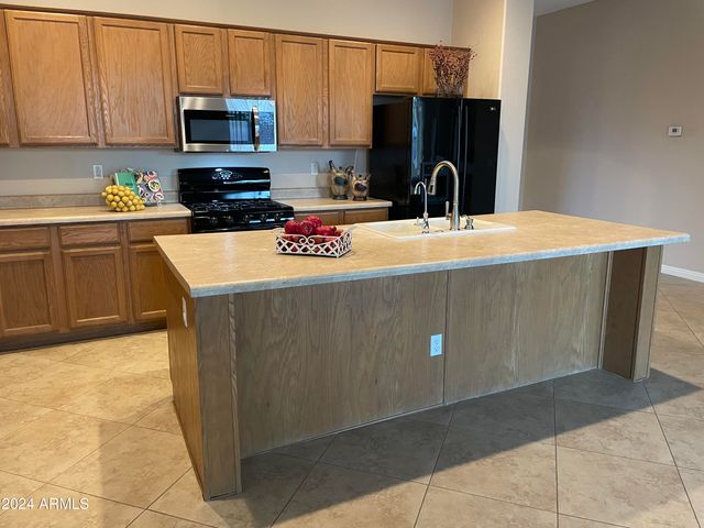 1967 E GLACIER Place, Chandler, AZ 85249