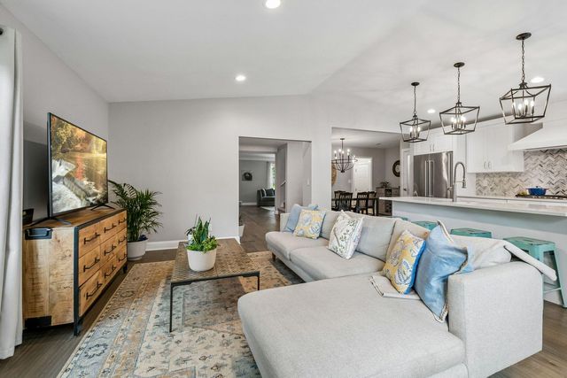 5636 Abbott Avenue S, Edina, MN 55410