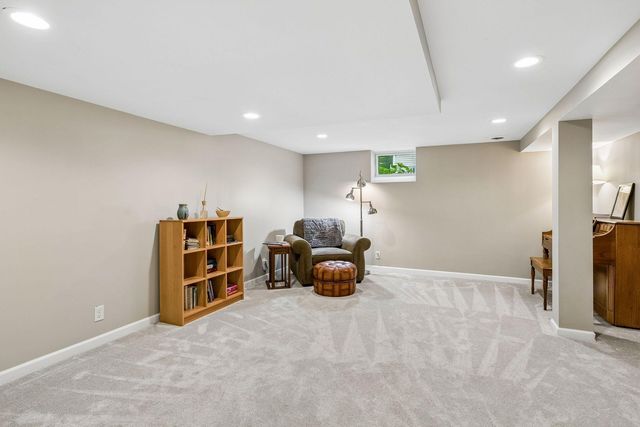 5636 Abbott Avenue S, Edina, MN 55410