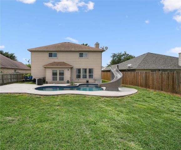 6726 Dungeoness Dr, Corpus Christi, TX 78414