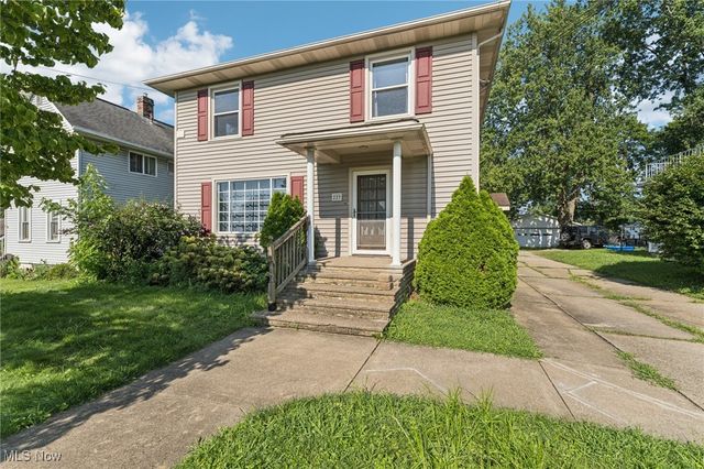 229 Basin Street NW, Navarre, OH 44662