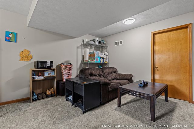 3640 Elderberry Drive, Kentwood, MI 49512