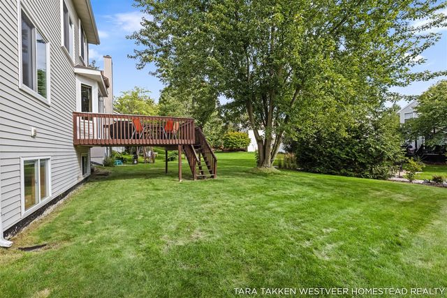 3640 Elderberry Drive, Kentwood, MI 49512