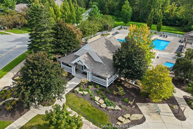 3640 Elderberry Drive, Kentwood, MI 49512