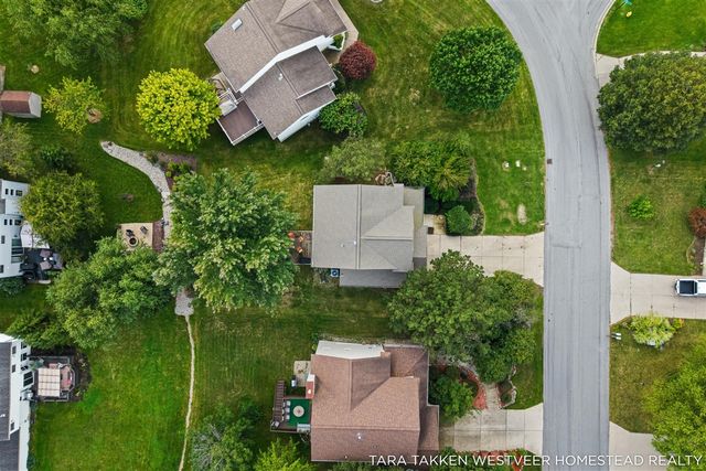 3640 Elderberry Drive, Kentwood, MI 49512