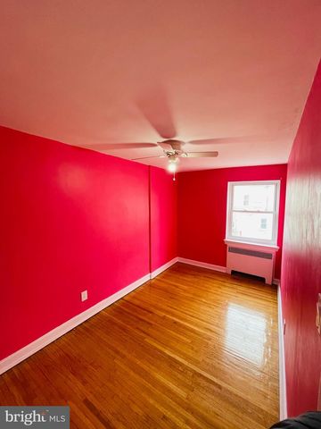 338 MAYPOLE RD, Upper Darby, PA 19082