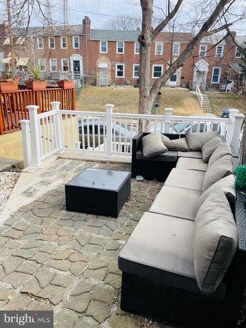 338 MAYPOLE RD, Upper Darby, PA 19082