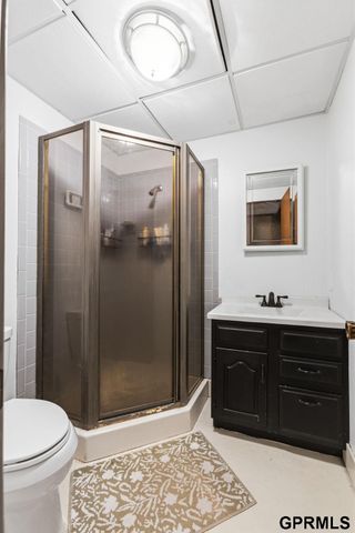 14124 Lillian Circle, Omaha, NE 68138