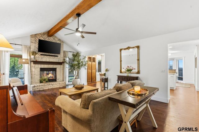 14124 Lillian Circle, Omaha, NE 68138
