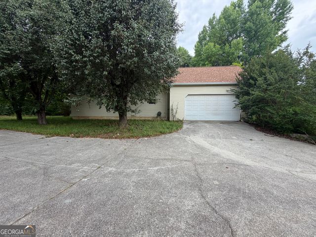 5301 NE Holly Brooke Lane, Loganville, GA 30052