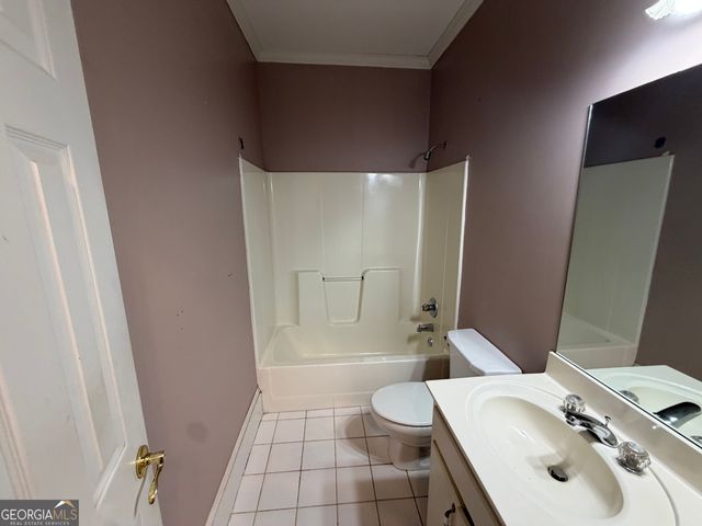 5301 NE Holly Brooke Lane, Loganville, GA 30052
