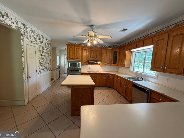 5301 NE Holly Brooke Lane, Loganville, GA 30052