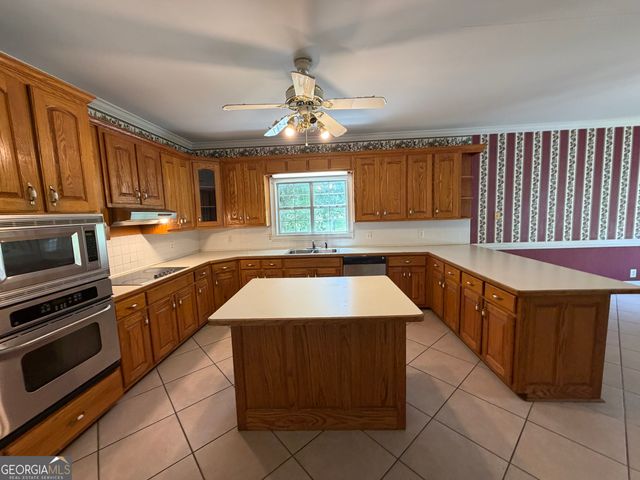 5301 NE Holly Brooke Lane, Loganville, GA 30052