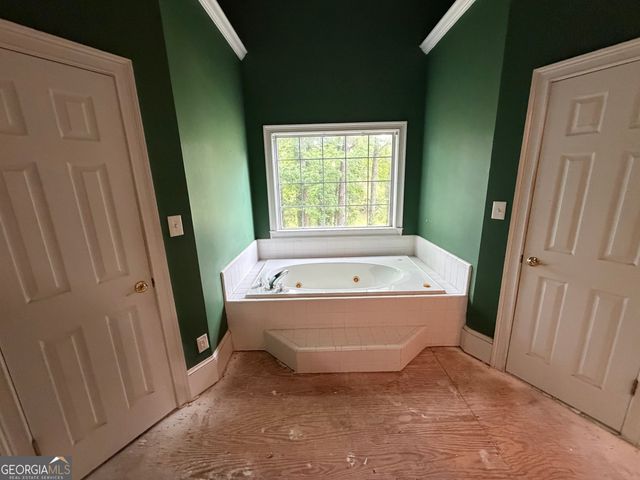 5301 NE Holly Brooke Lane, Loganville, GA 30052