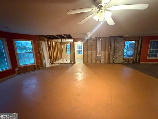 5301 NE Holly Brooke Lane, Loganville, GA 30052
