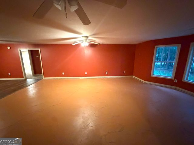 5301 NE Holly Brooke Lane, Loganville, GA 30052