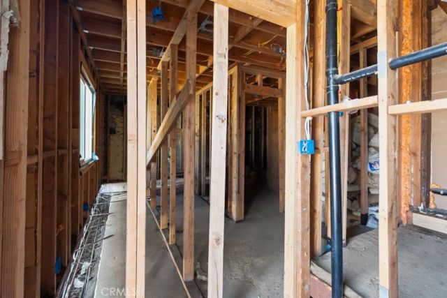 221 W Hillcrest Boulevard, Inglewood, CA 90301