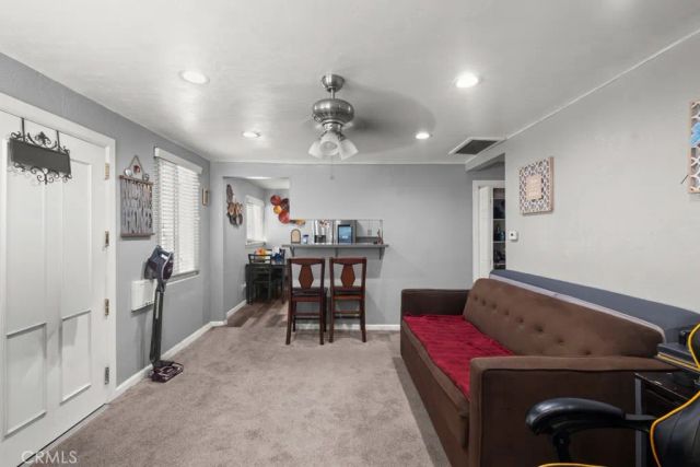 221 W Hillcrest Boulevard, Inglewood, CA 90301