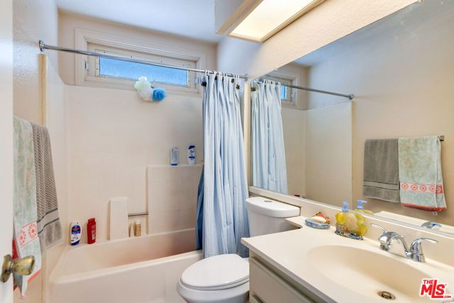 25639 Palm Shadows Drive, Moreno Valley, CA 92557