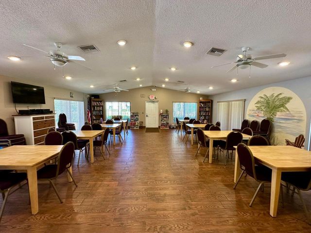 2702 SW Matheson Avenue 113-H1, Palm City, FL 34990